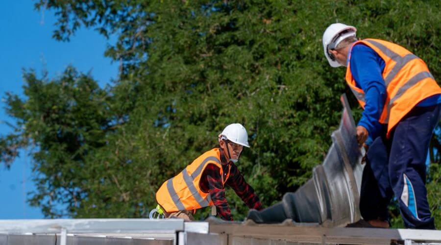 Professional new roof installation services in Tecumseh, MI